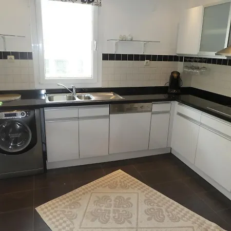 2+1 With Sea View In Elite 4 Appartamento Alanya